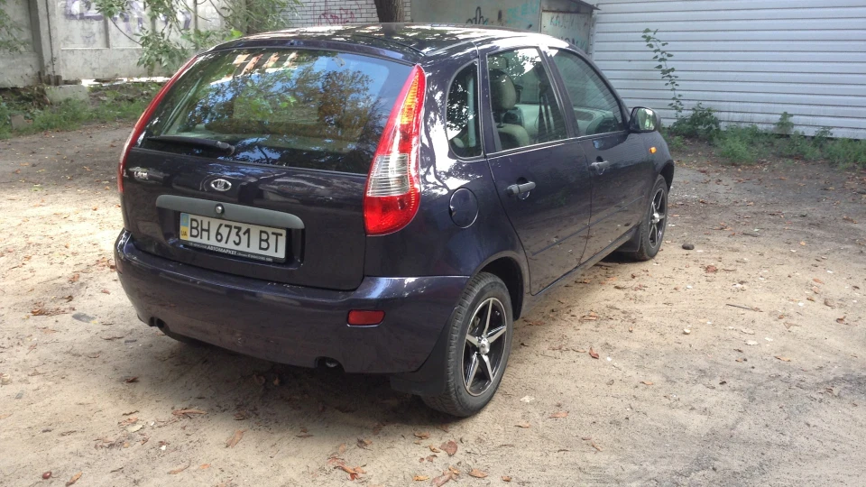 Lada Калина Хетчбек 1.4L 16V 3