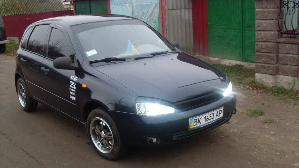 Lada Калина Хетчбек BLUE-PIONEER