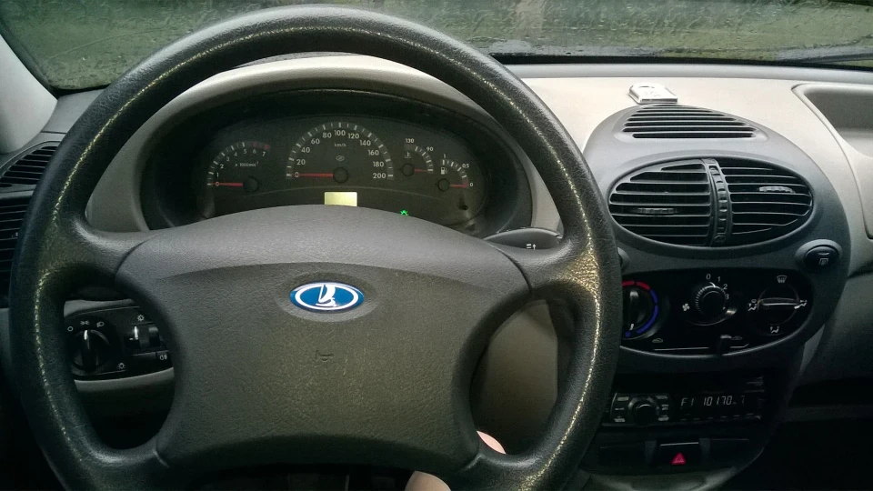 Lada Калина Хетчбек чорниця 2