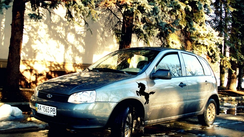 Lada Калина Хетчбек Каріна 2