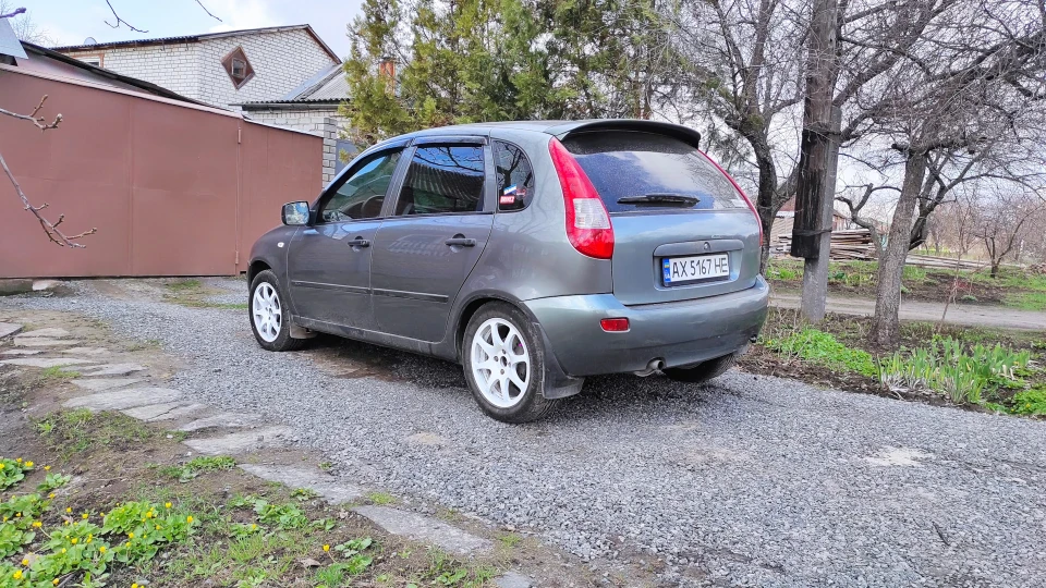 Lada Калина Хетчбек Singularis 2