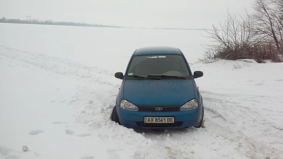 Lada Калина Хетчбек Синій металік