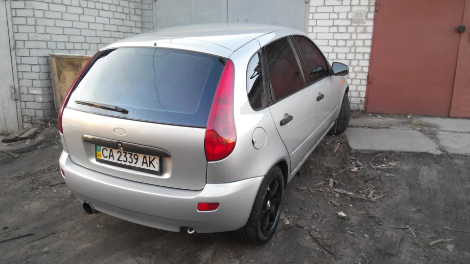 Lada Калина Хетчбек Сміливий 3