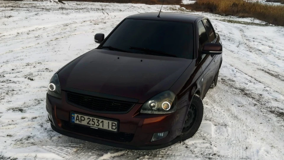 Lada Пріора Седан 3