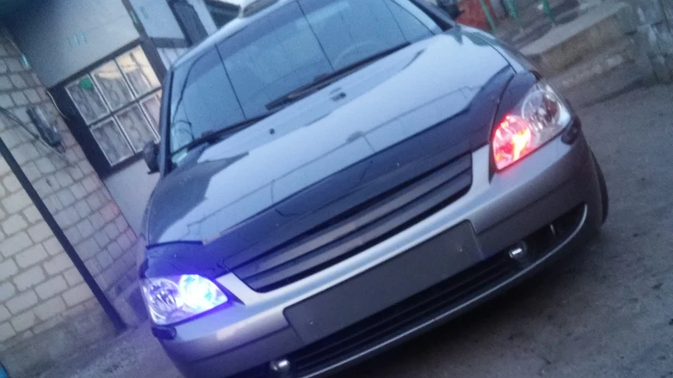 Lada Пріора Седан 4