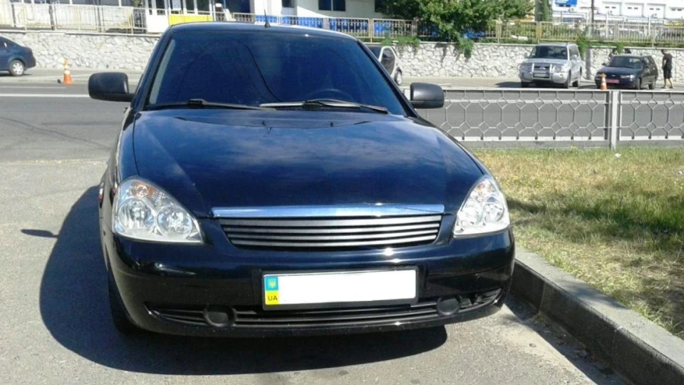 Lada Пріора Седан 2