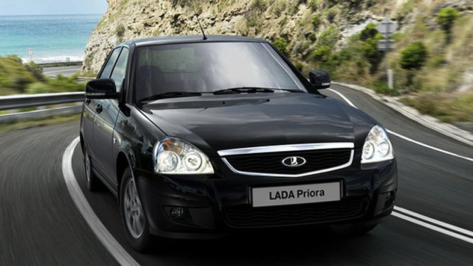 Lada Пріора Седан 2