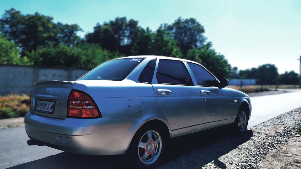 Lada Пріора Седан ☆아스타리스크☆ ツ 4