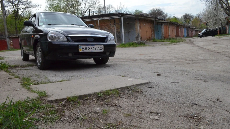 Lada Пріора Седан 4