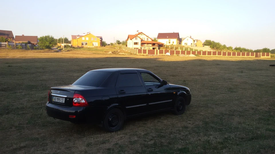 Lada Пріора Седан 5