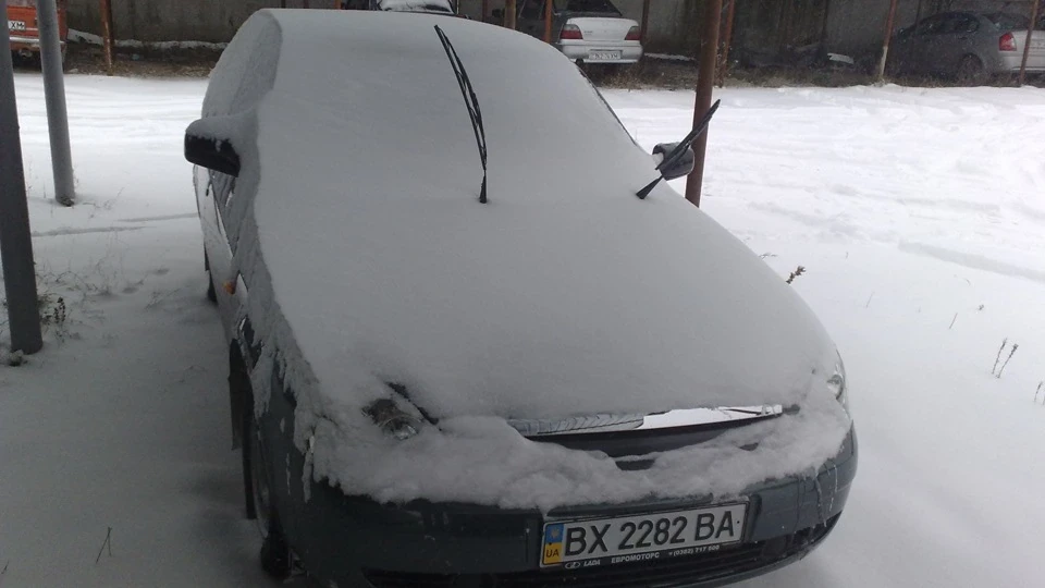 Lada Пріора Седан 4