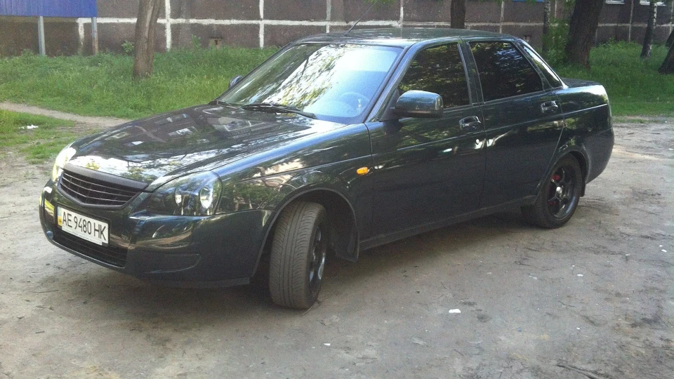 Lada Пріора Седан