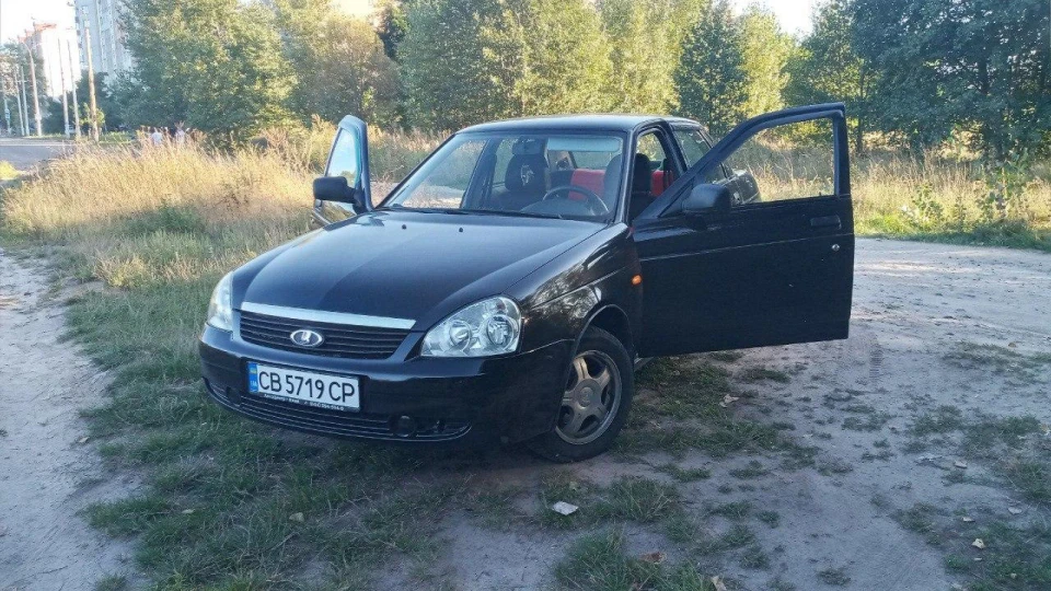 Lada Пріора Седан