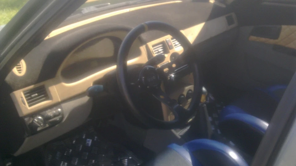 Lada Пріора Седан