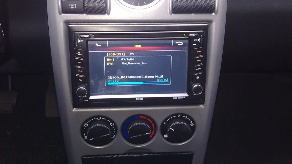 Lada Пріора Седан 4