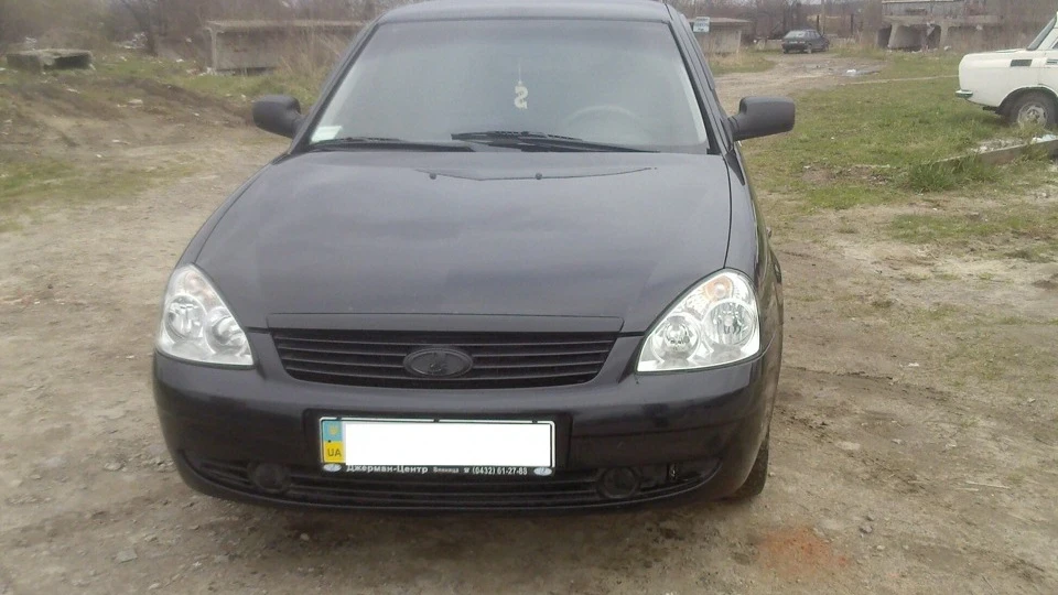 Lada Пріора Седан 4