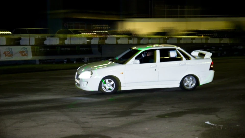Lada Пріора Седан 2
