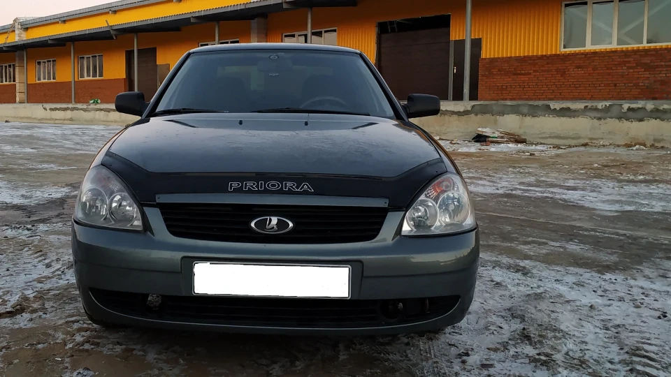 Lada Пріора Седан 2