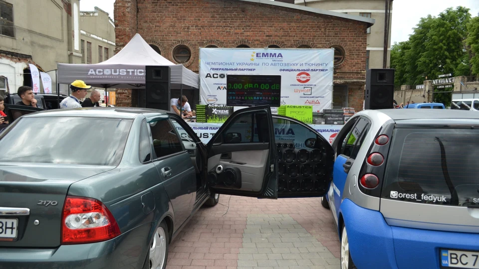 Lada Пріора Седан 3
