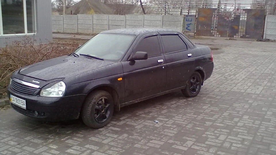 Lada Пріора Седан