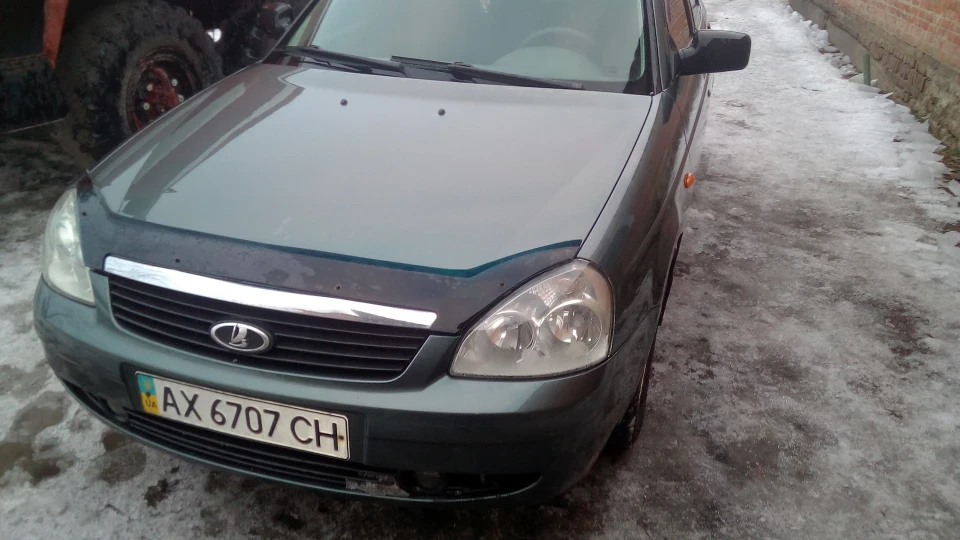 Lada Пріора Седан 2