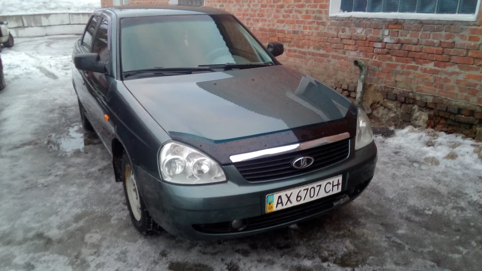 Lada Пріора Седан 3