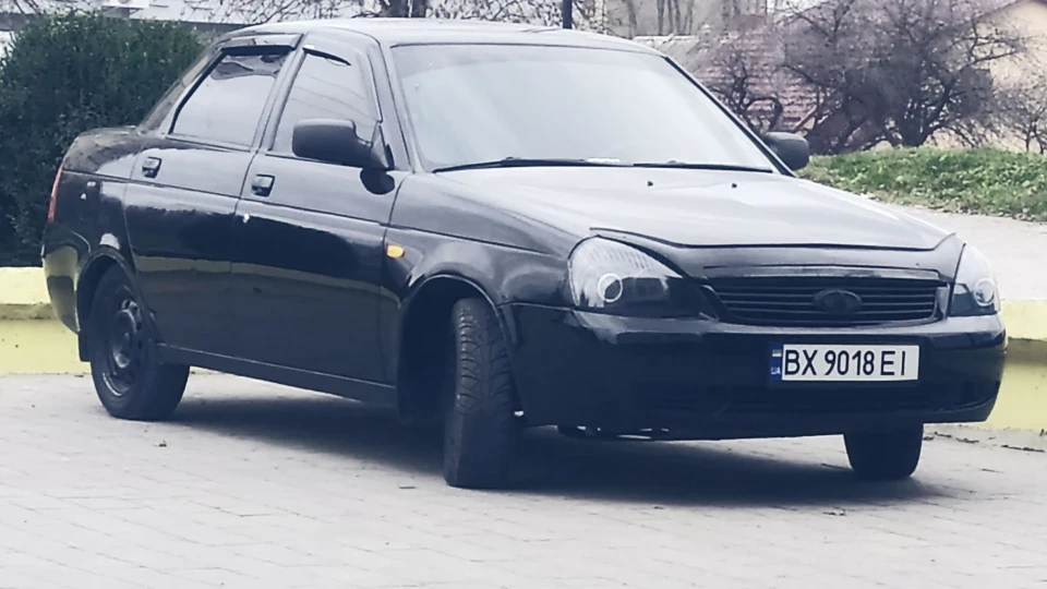 Lada Пріора Седан