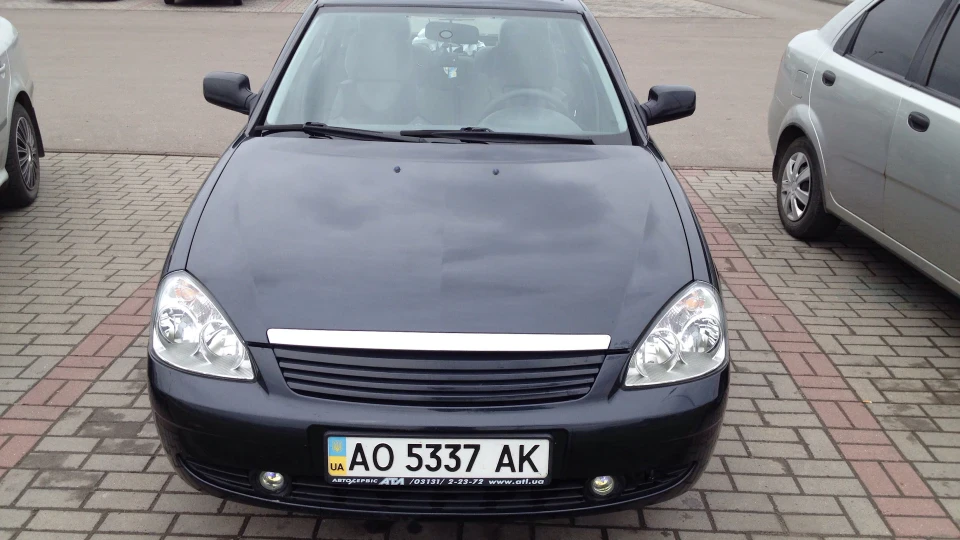 Lada Пріора Седан 2
