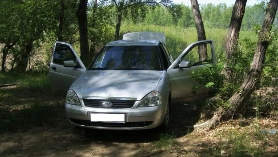 Lada Пріора Седан 2