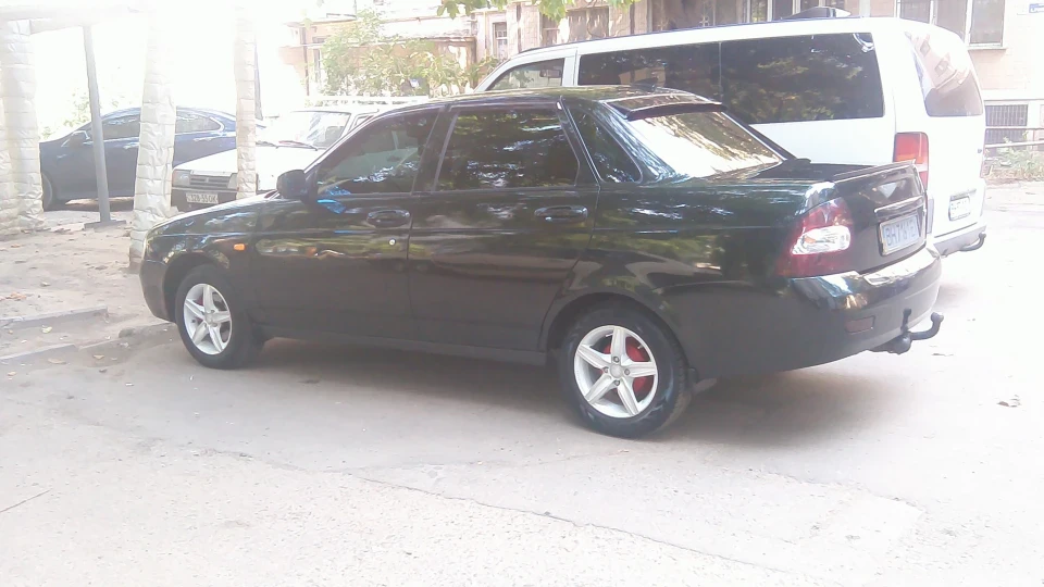 Lada Пріора Седан