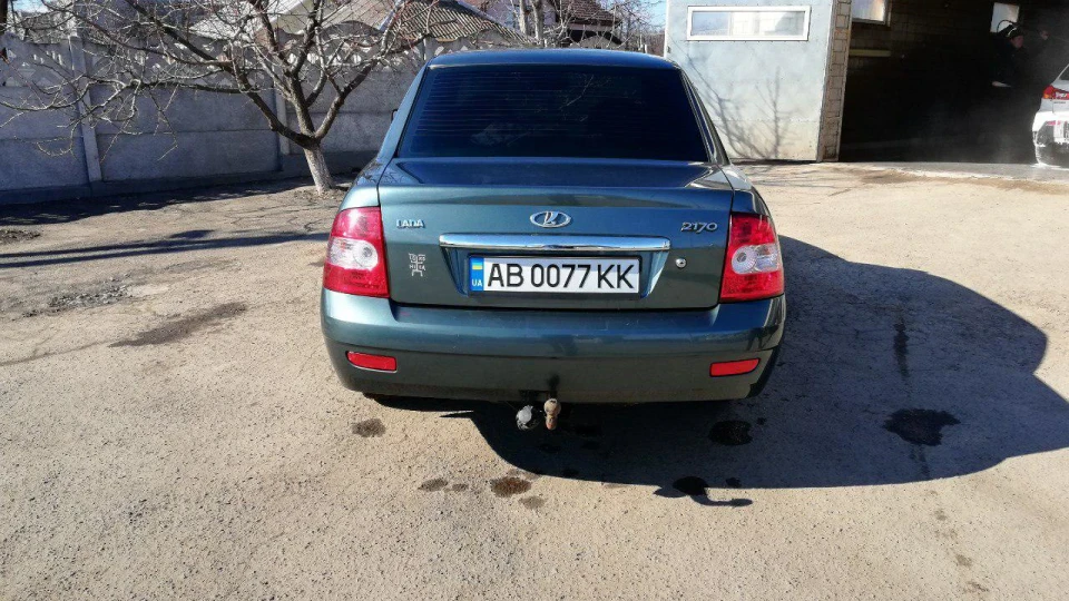 Lada Пріора Седан 2