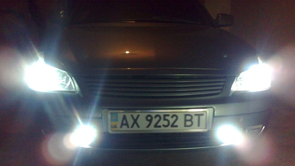 Lada Пріора Седан 4