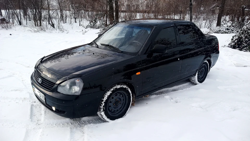 Lada Пріора Седан 2