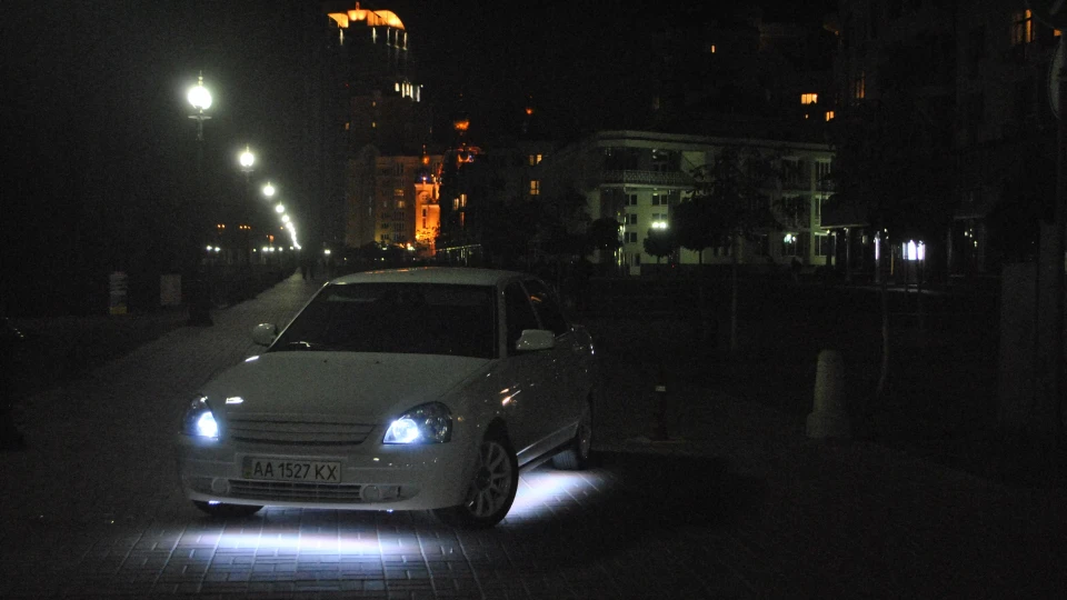 Lada Пріора Седан 2