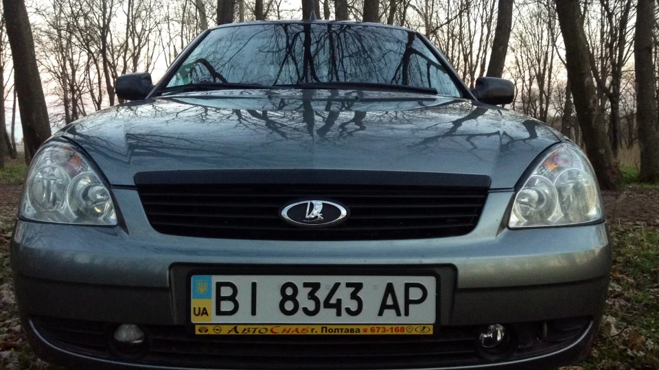 Lada Пріора Седан 3