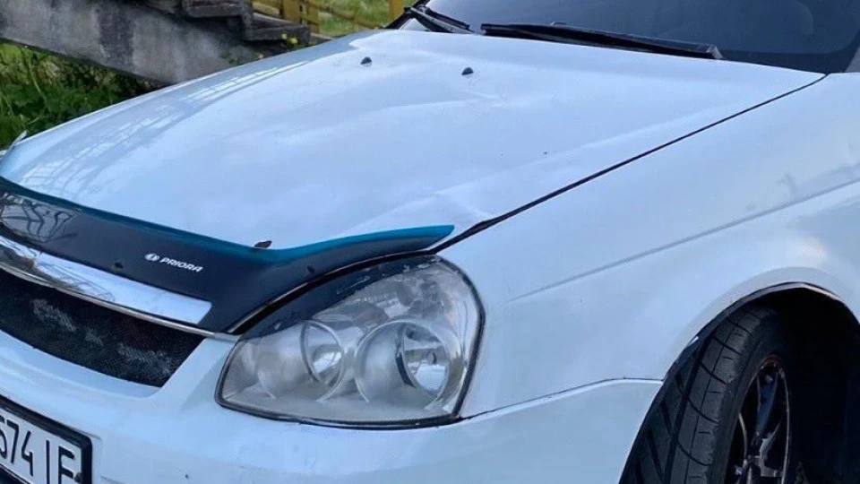 Lada Пріора Седан 2
