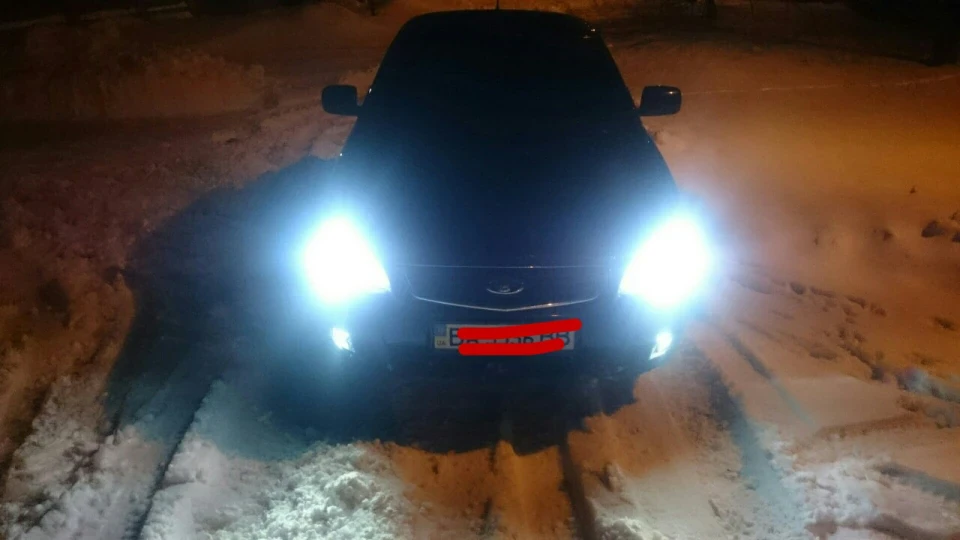 Lada Пріора Седан 2