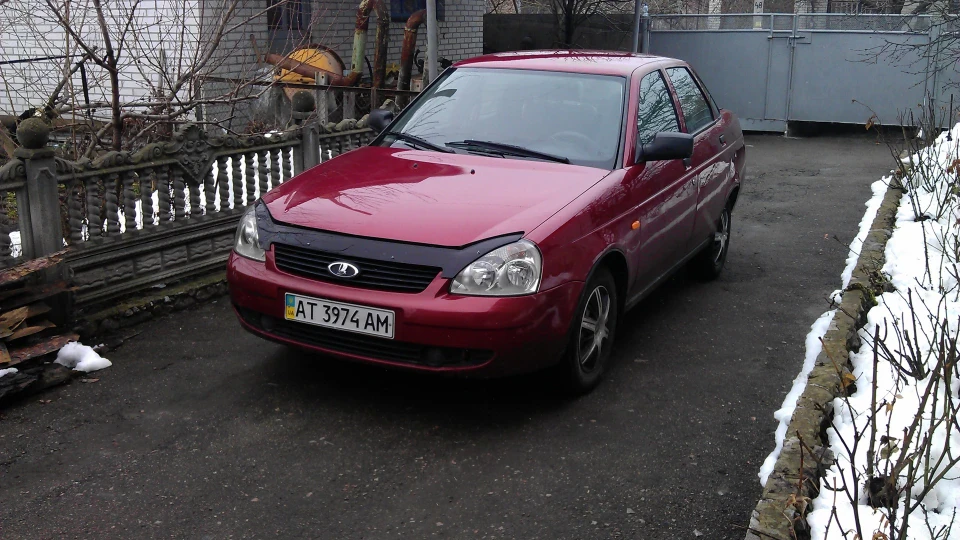 Lada Пріора Седан 3