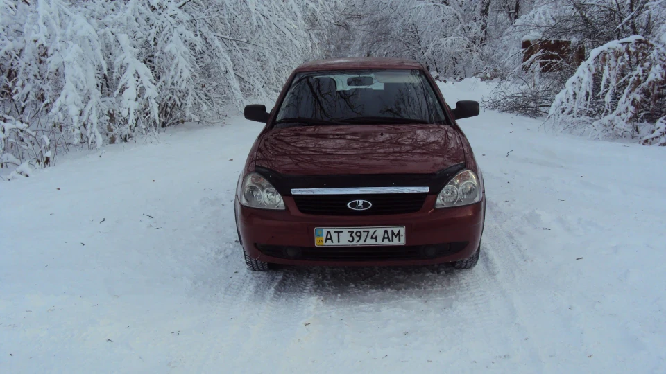 Lada Пріора Седан 4