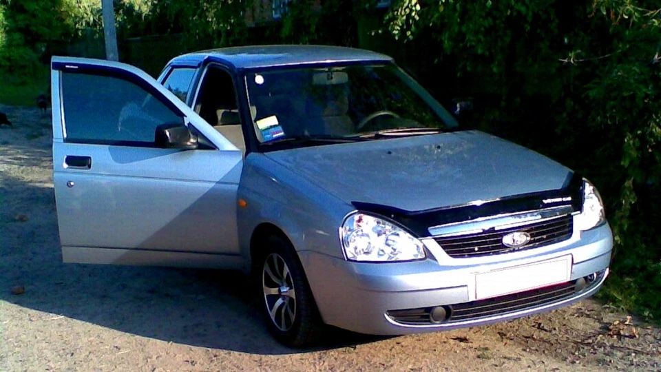 Lada Пріора Седан