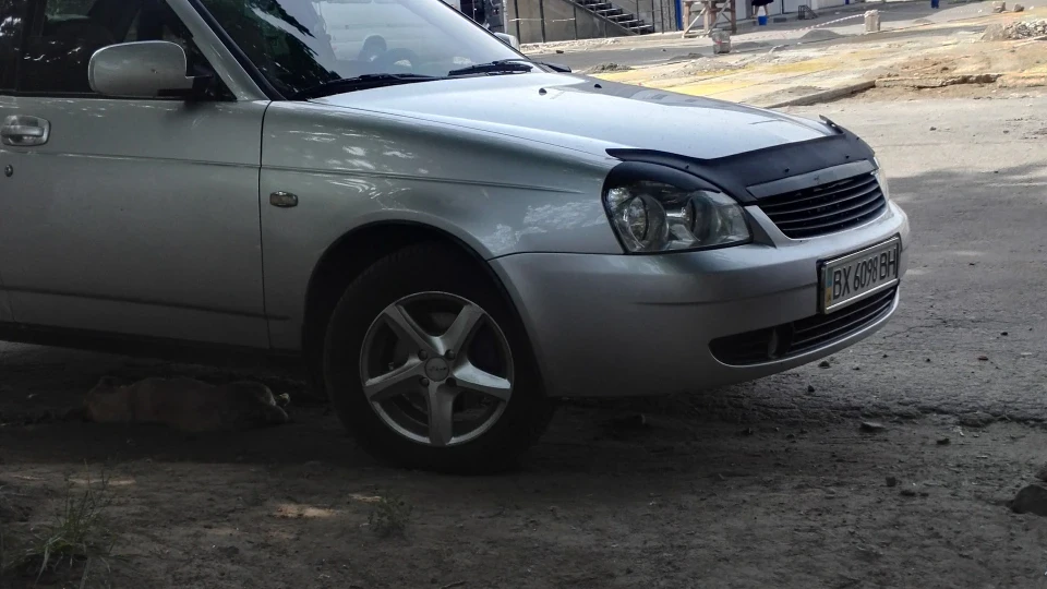Lada Пріора Седан 2