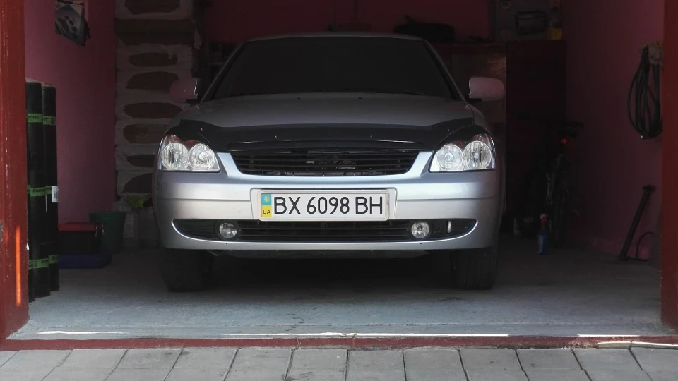 Lada Пріора Седан 3