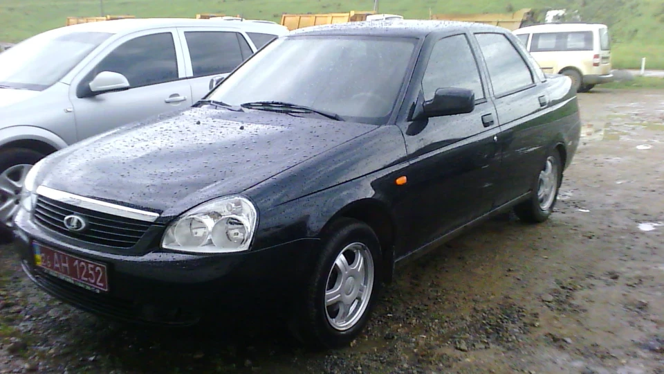 Lada Пріора Седан