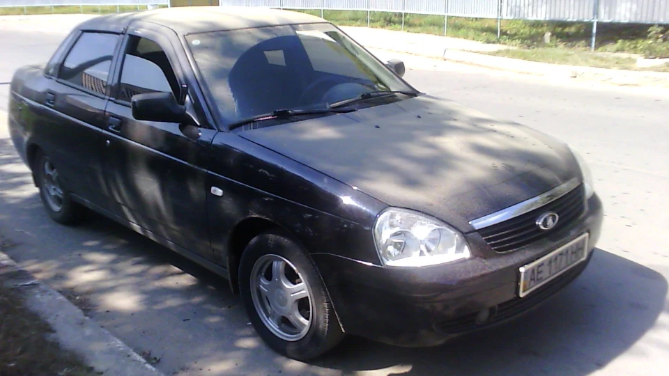 Lada Пріора Седан 4