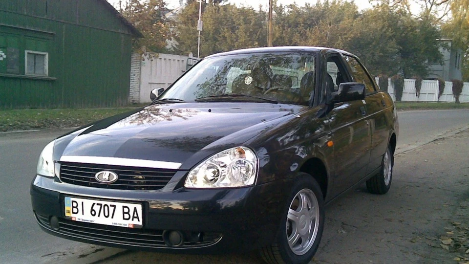 Lada Пріора Седан 1,6 млечка 5