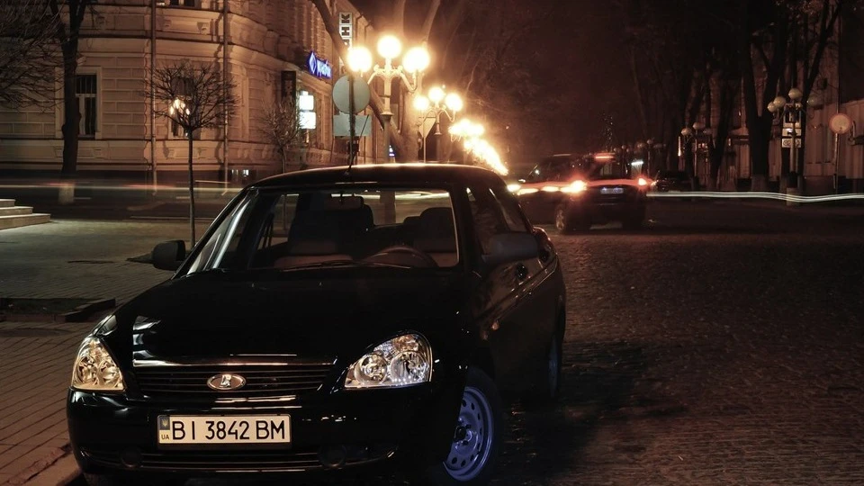 Lada Пріора Седан 458 italia 2