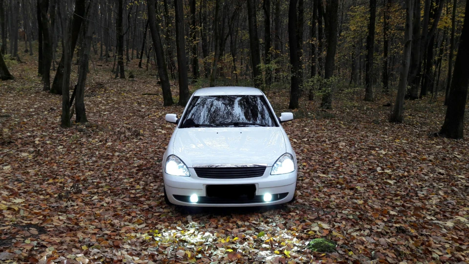 Lada Пріора Седан Біла пріора седан 2016 2