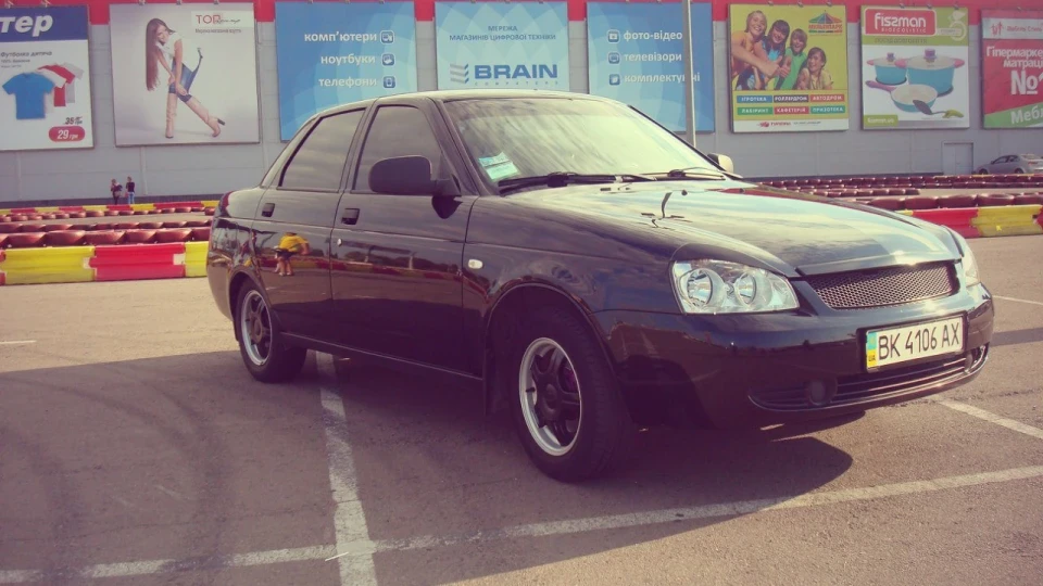 Lada Пріора Седан Black 2