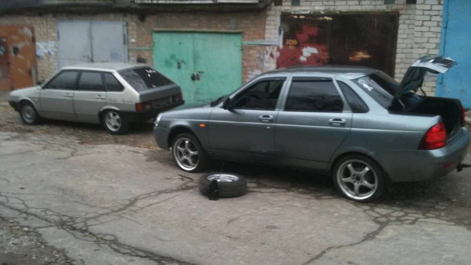 Lada Пріора Седан bunker 2