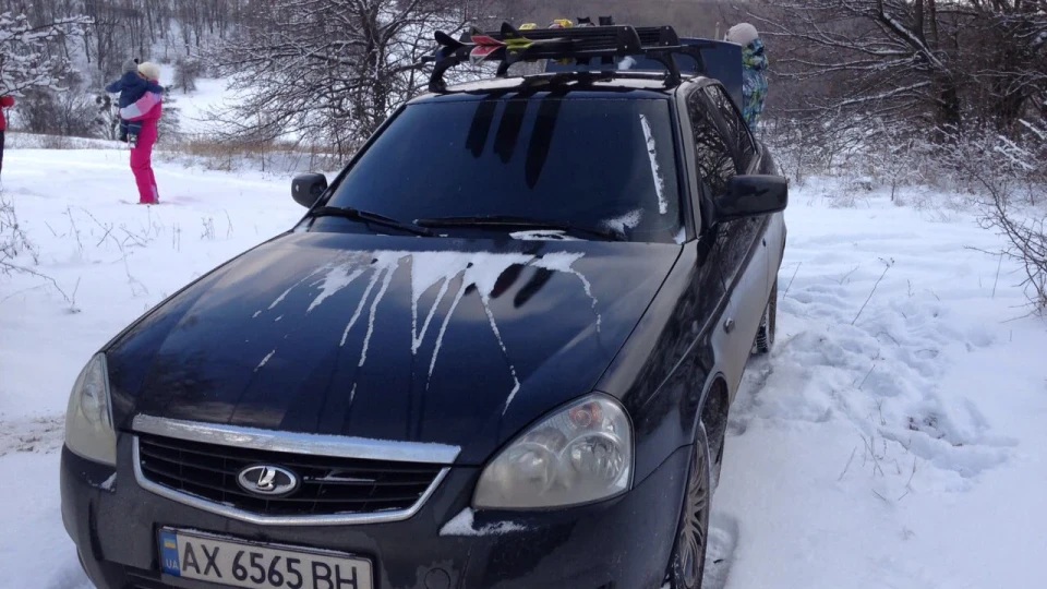 Lada Пріора Седан Чорний дельфін 4